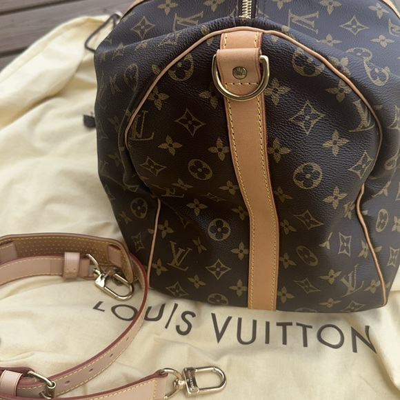 Louis Vuitton Monogram Canvas Duffel with Tan Accents - Picture 4 of 11
